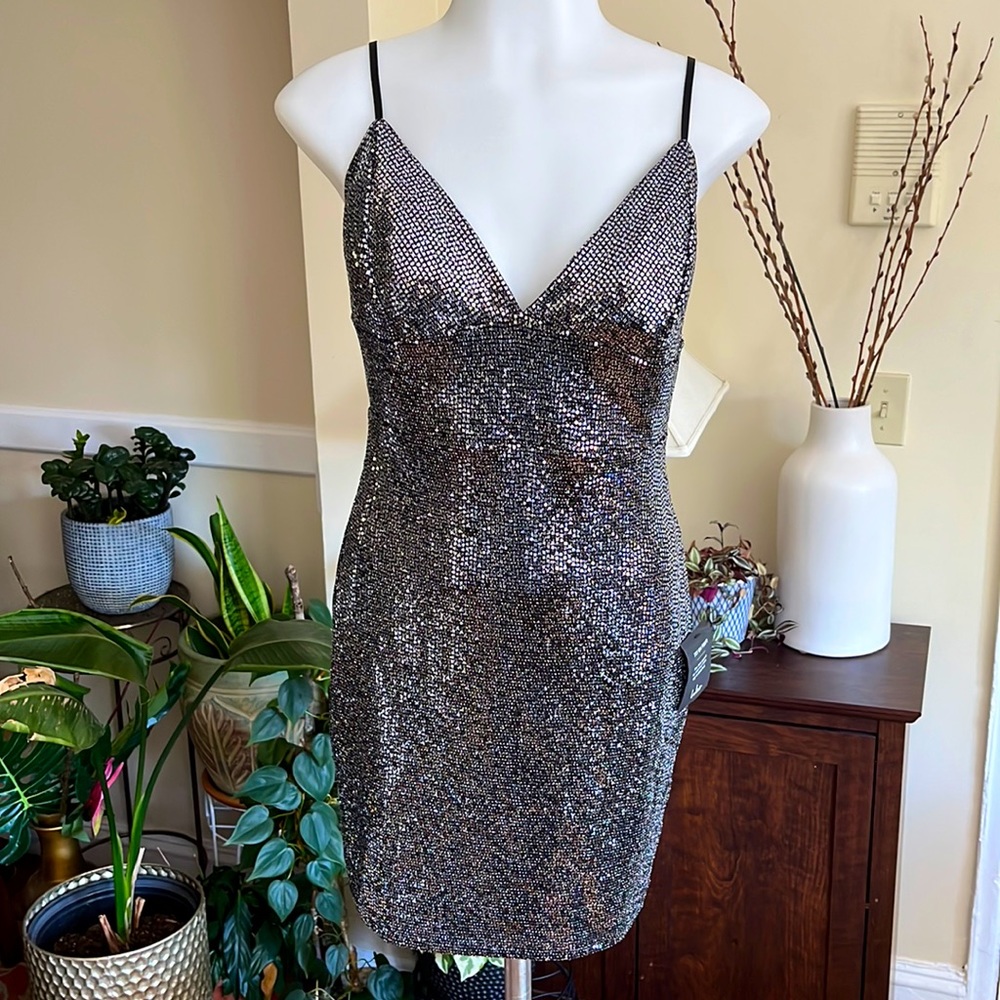 🖤🤍Lulus Silver Sequin Sparkle Party Dress- Women- M-Black- NWT - Picture 3 of 16